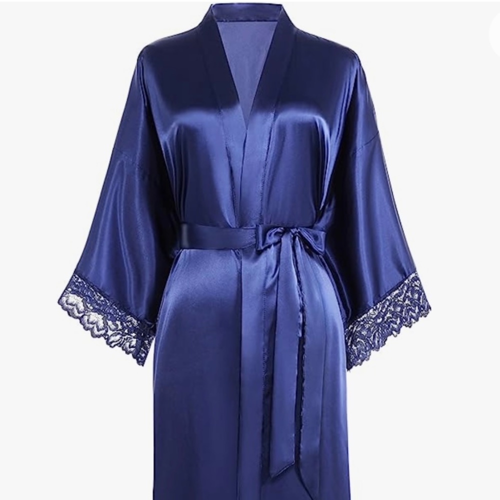 BABYOND Satin Full Length Robe